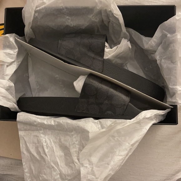 Couch slides brand new - Picture 2 of 4